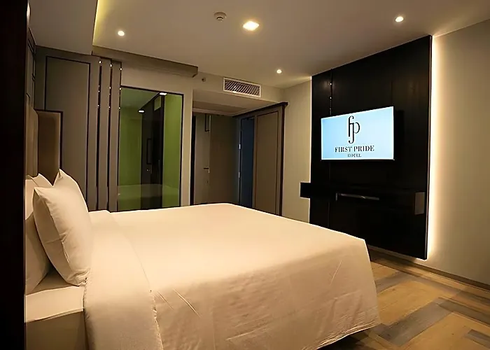 First Pride 4* Bangkok